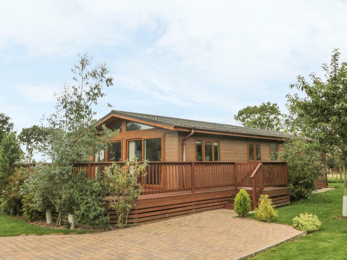 Bulmer Farm Lodge มัลทัน ภายนอก รูปภาพ